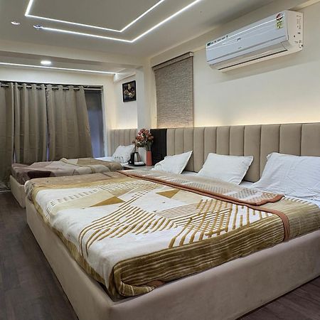 Hotel Anantshree 乌贾因 外观 照片